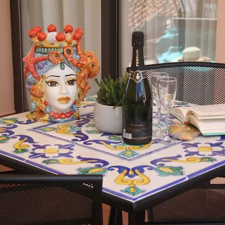 Ines bed&breakfast Bed and Breakfast Giardini-Naxos Exterior foto
