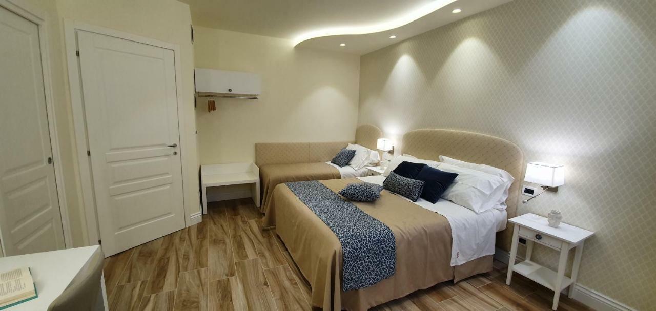 Ines Bed & Breakfast 3*